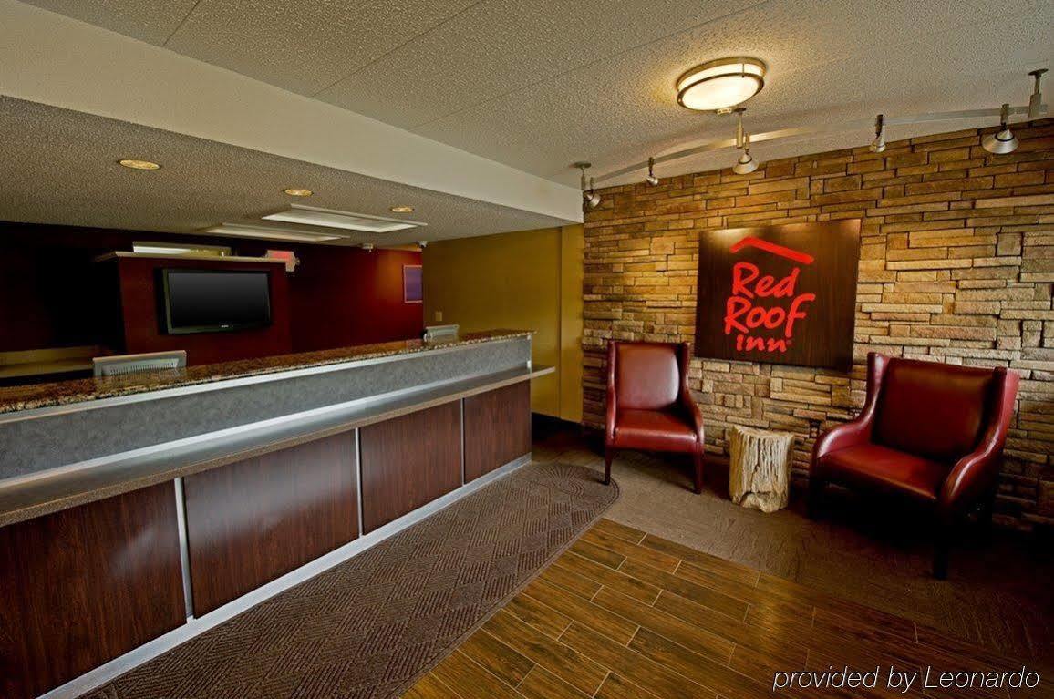 Red Roof Inn Louisville Fair And Expo Bagian luar foto